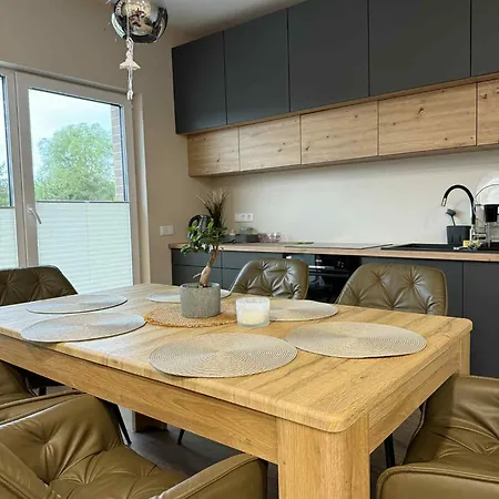 Aerodromas!kunigiskiu K1 Apartament Połąga